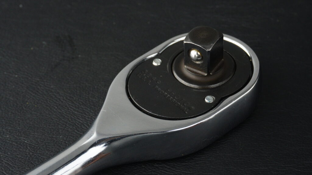 PROTO 5249 ペアヘッドラチェットの裏側アンビル部分とカバープレートの刻印