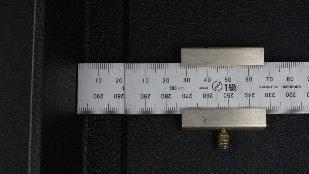 オリジナルスケールストッパー、2枚重ね用、スケール装着、内寸測定図、アップ